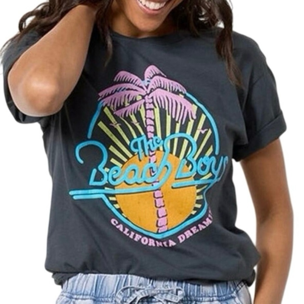 DAYDREAMER Beach Boys California Dreaming Tee Size S New MSRP $88 Host Pick